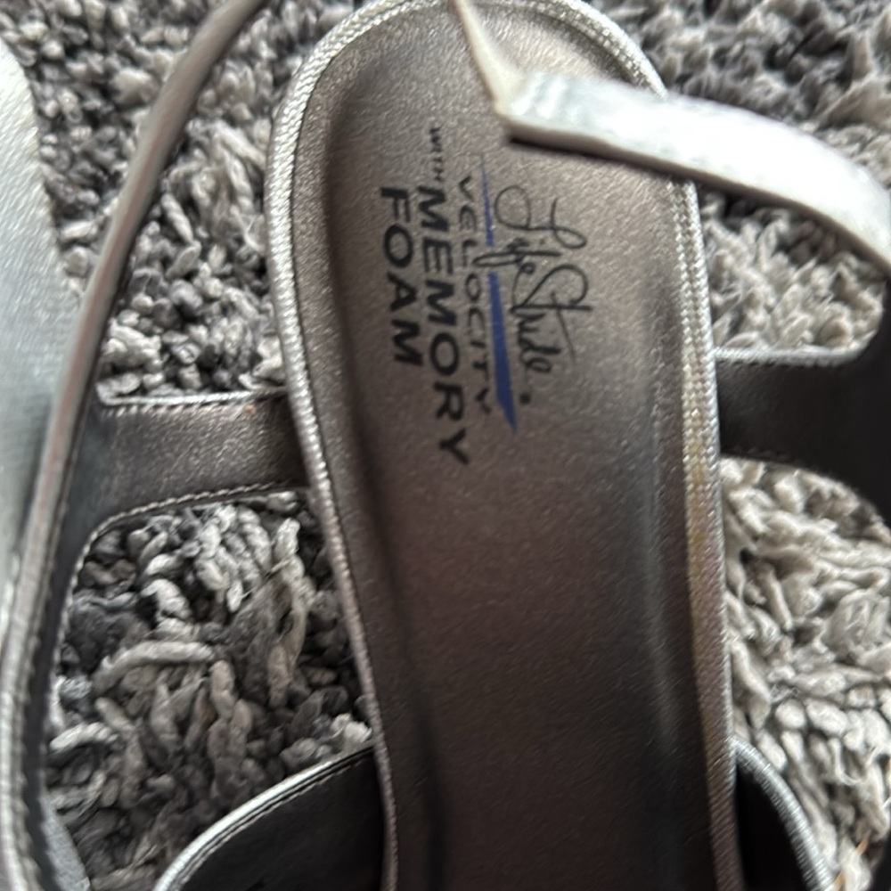 Life stride velocity memory foam heels - Picture 3 of 6
